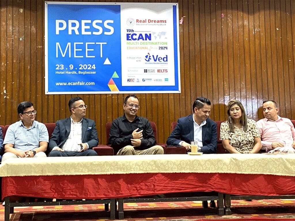 ECAN press meet with members and press panel